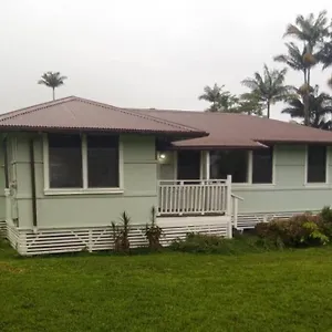  Holiday home Cozy 2 Bedroom Near Volcano Park
